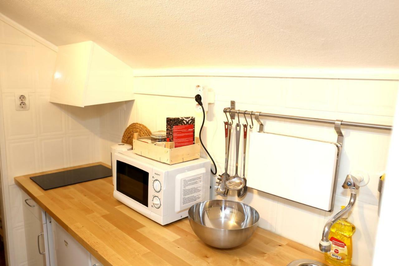 White Cosy Apartment Lissabon Buitenkant foto